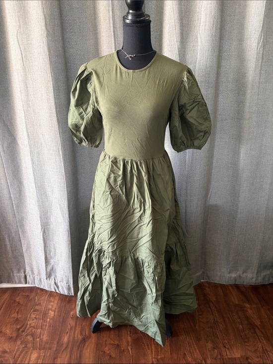 J. Crew Dresses & Skirts - J. Crew Olive Green Puff-Sleeve Tiered Maxi Dress